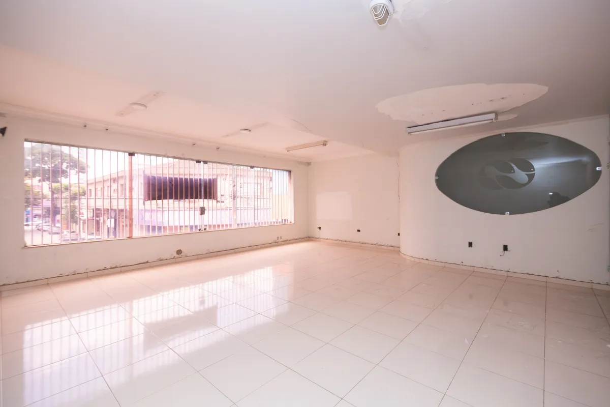 Casa para venda em Rudge Ramos com 3 quartos, sendo 1 suíte, 481m²