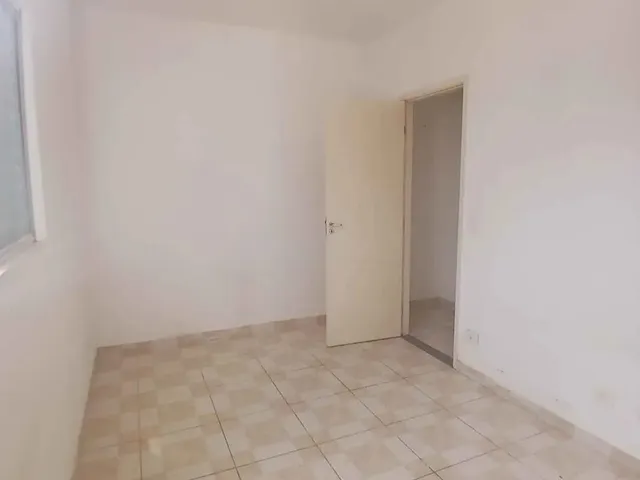 Casa 2 quartos e 2 banheiros, à venda, no bairro Água Espraiada (Caucaia do Alto) em Cotia