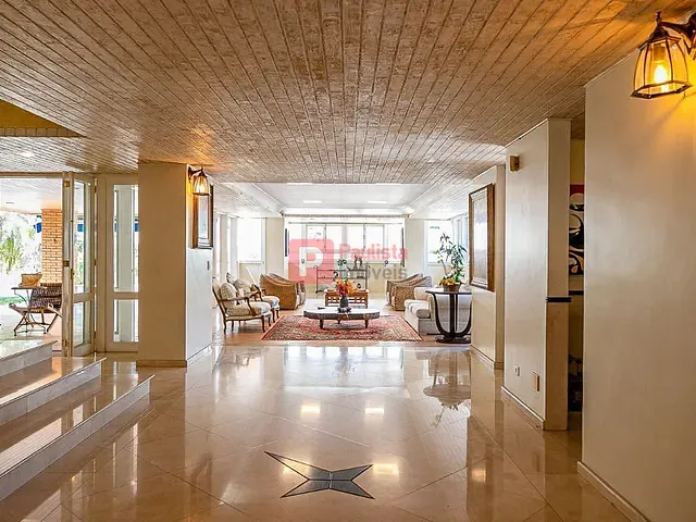 Casa com 1350m² 4 quartos e 7 banheiros, à venda, no bairro Jardim Cordeiro em São Paulo