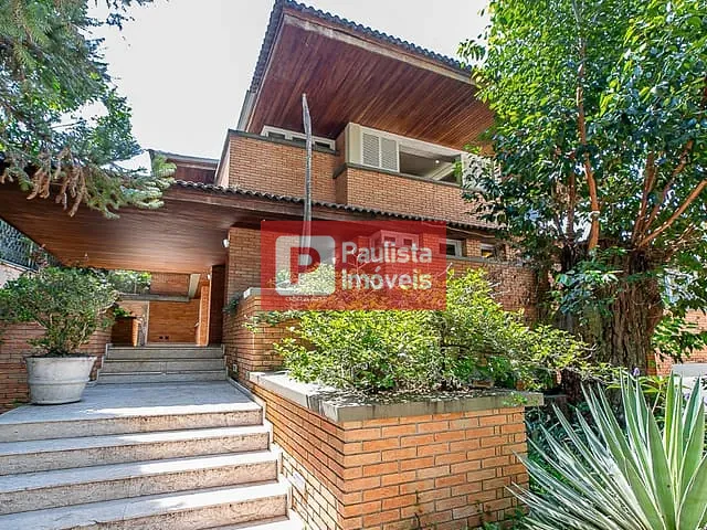 Casa com 1350m² 4 quartos e 7 banheiros, à venda, no bairro Jardim Cordeiro em São Paulo