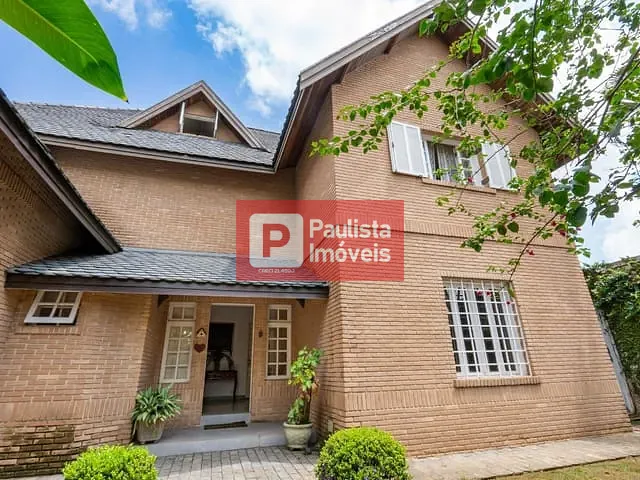 Casa com 1077m² 3 quartos e 6 banheiros, à venda, no bairro Chácara Monte Alegre em São Paulo