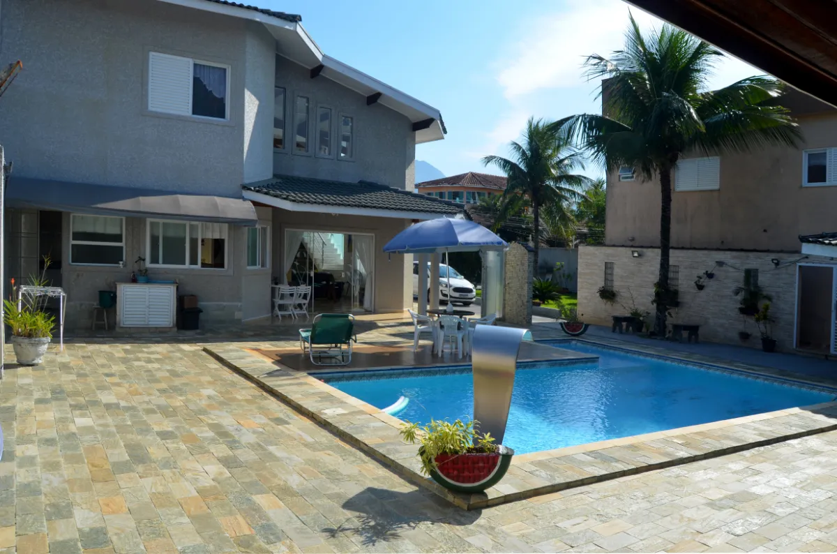 Casa para venda em Cidade Balneária Peruíbe/SCIPEL com 5 quartos, sendo 5 suítes, 351m²
