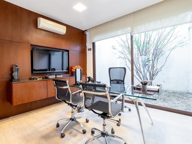 Foto do Casa - Casa à venda com 300M², São 6 salas e com 6 vagas de garagem, atrás do Clube Hebraica no Jardim América, São Paulo-SP | Paulista Imóveis