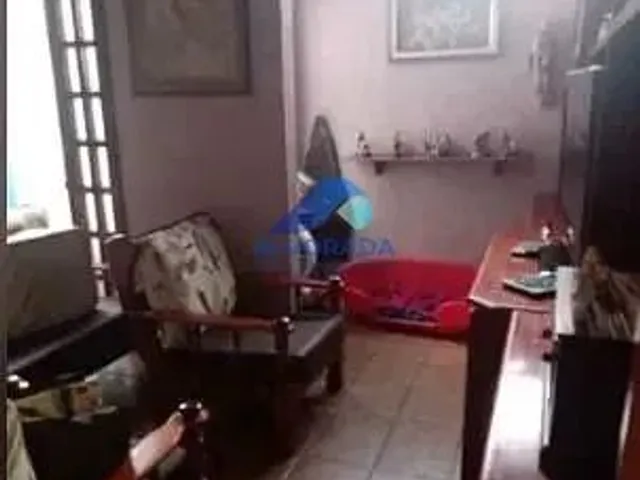 Casa com 365m² 3 quartos e 1 banheiro, à venda, no bairro Santana em São José Dos Campos