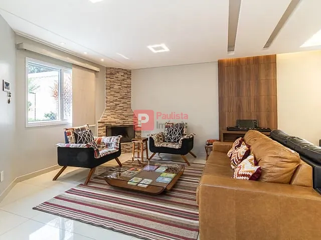 Casa com 390m² 4 quartos e 5 banheiros, à venda, no bairro Jardim Prudência em São Paulo