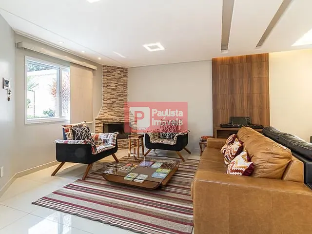 Casa com 390m² 4 quartos e 5 banheiros, à venda, no bairro Jardim Prudência em São Paulo