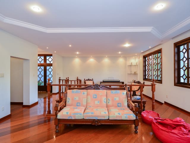 Casa com 1086m² 4 quartos e 5 banheiros, à venda, no bairro Alto Da Boa Vista em São Paulo