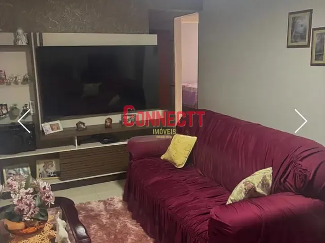 Casa com 160m² 3 quartos e 2 banheiros, à venda, no bairro Jardim Javari em Ribeirão Preto