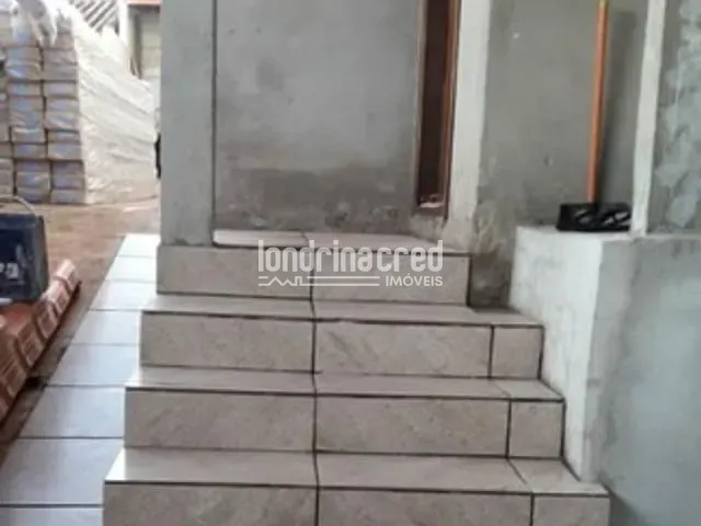 Casa 3 quartos e 2 banheiros, à venda, no bairro Jardim Planalto em Londrina