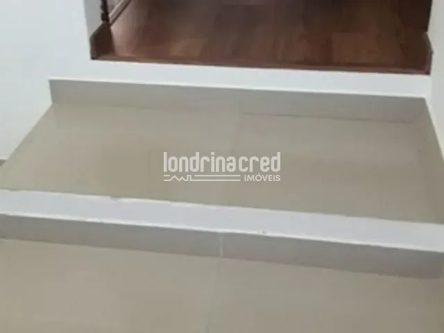 Casa 3 quartos e 2 banheiros, à venda, no bairro Jardim Planalto em Londrina