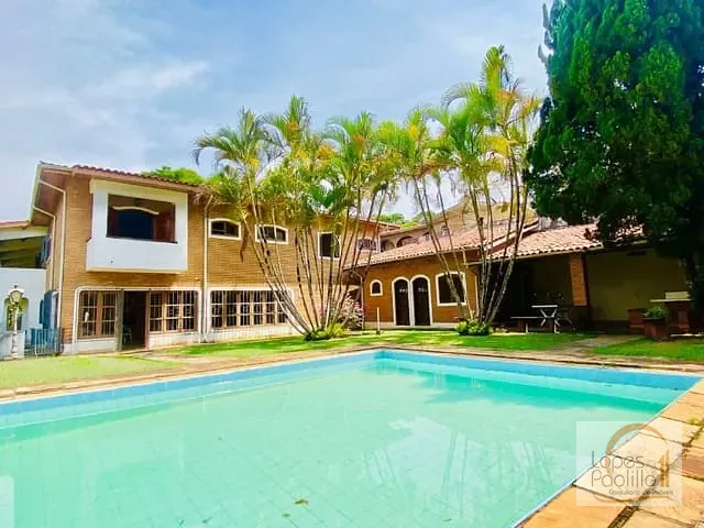 Casa com 1275m² 5 quartos e 6 banheiros, à venda, no bairro Cidade Satélite em Atibaia