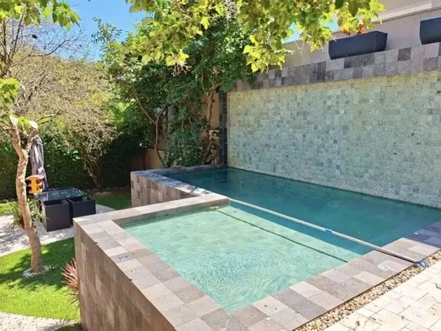 Casa com 500m² 3 quartos e 4 banheiros, à venda, no bairro Residencial dos Lagos em Cotia