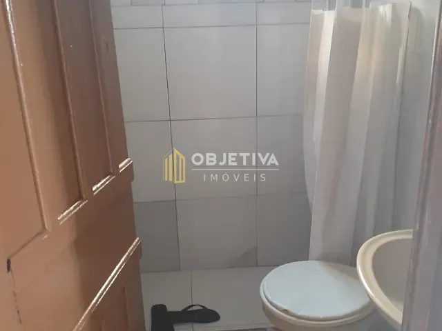 Casa 3 quartos e 2 banheiros, à venda, no bairro Lomba do Pinheiro em Porto Alegre