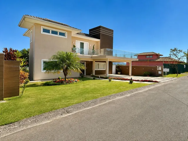 Casa com 601m² 3 quartos e 4 banheiros, à venda, no bairro Golf Gardens em Carapicuíba