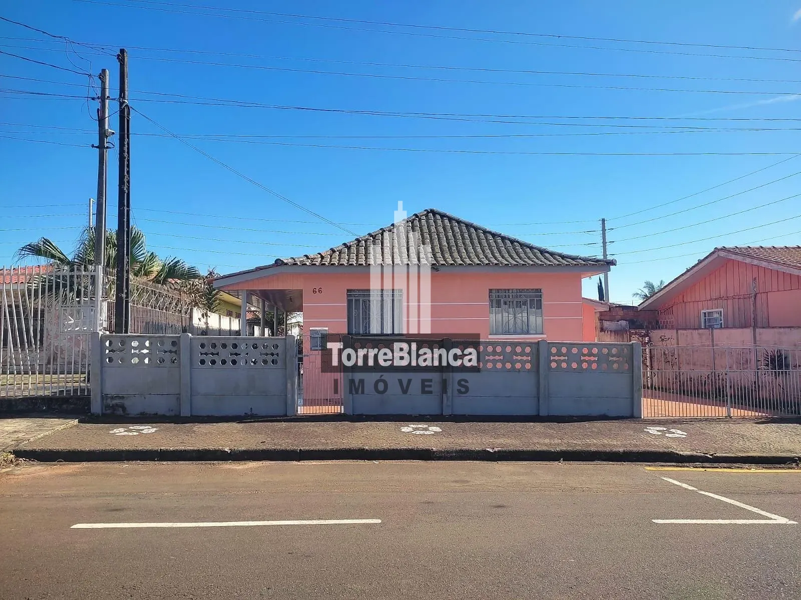 Casa, 3 quartos, 64 m² - Foto 1