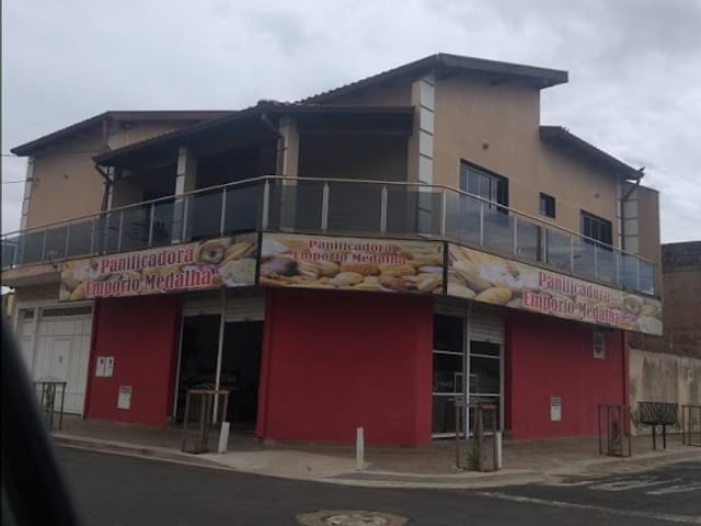Foto do Casa - Casa para Locação 3 Quartos, 1 Suite, 2 Vagas, 250M², Parque São Geraldo, Uberaba - MG | ZUCATO IMOBILIARIA LTDA