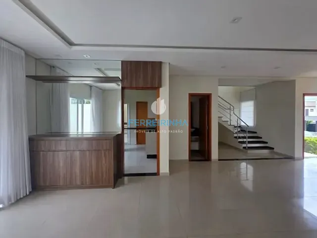 Casa com 451m² 4 quartos e 4 banheiros, para alugar, no bairro Condomínio Residencial Jaguary em São José dos Campos