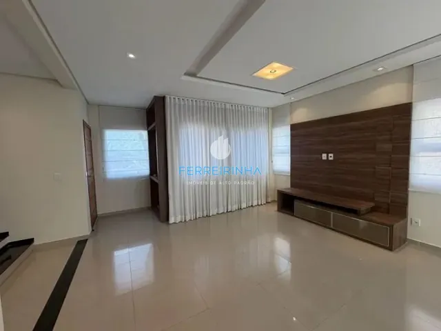 Casa com 451m² 4 quartos e 4 banheiros, para alugar, no bairro Condomínio Residencial Jaguary em São José dos Campos
