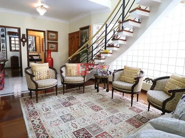 Casa com 297m² 3 quartos e 6 banheiros, à venda, no bairro Santo Amaro em São Paulo