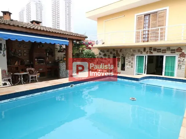 Casa com 297m² 3 quartos e 6 banheiros, à venda, no bairro Santo Amaro em São Paulo