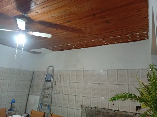 Casa 3 quartos e 2 banheiros, à venda, no bairro Terras de São Felipe (Caucaia do Alto) em Cotia