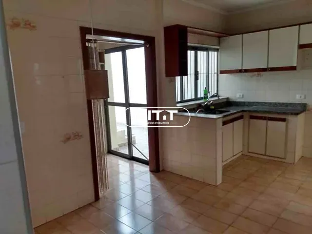 Casa com 250m² 3 quartos e 2 banheiros, à venda, no bairro Parque Imperador em Campinas
