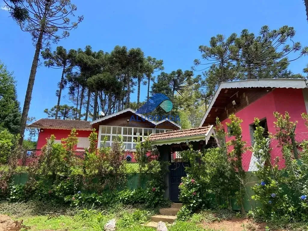 Casa, 3 quartos, 240 m² - Foto 1