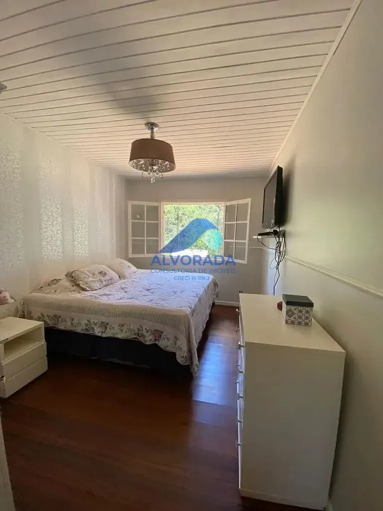 Casa, 3 quartos, 240 m² - Foto 13