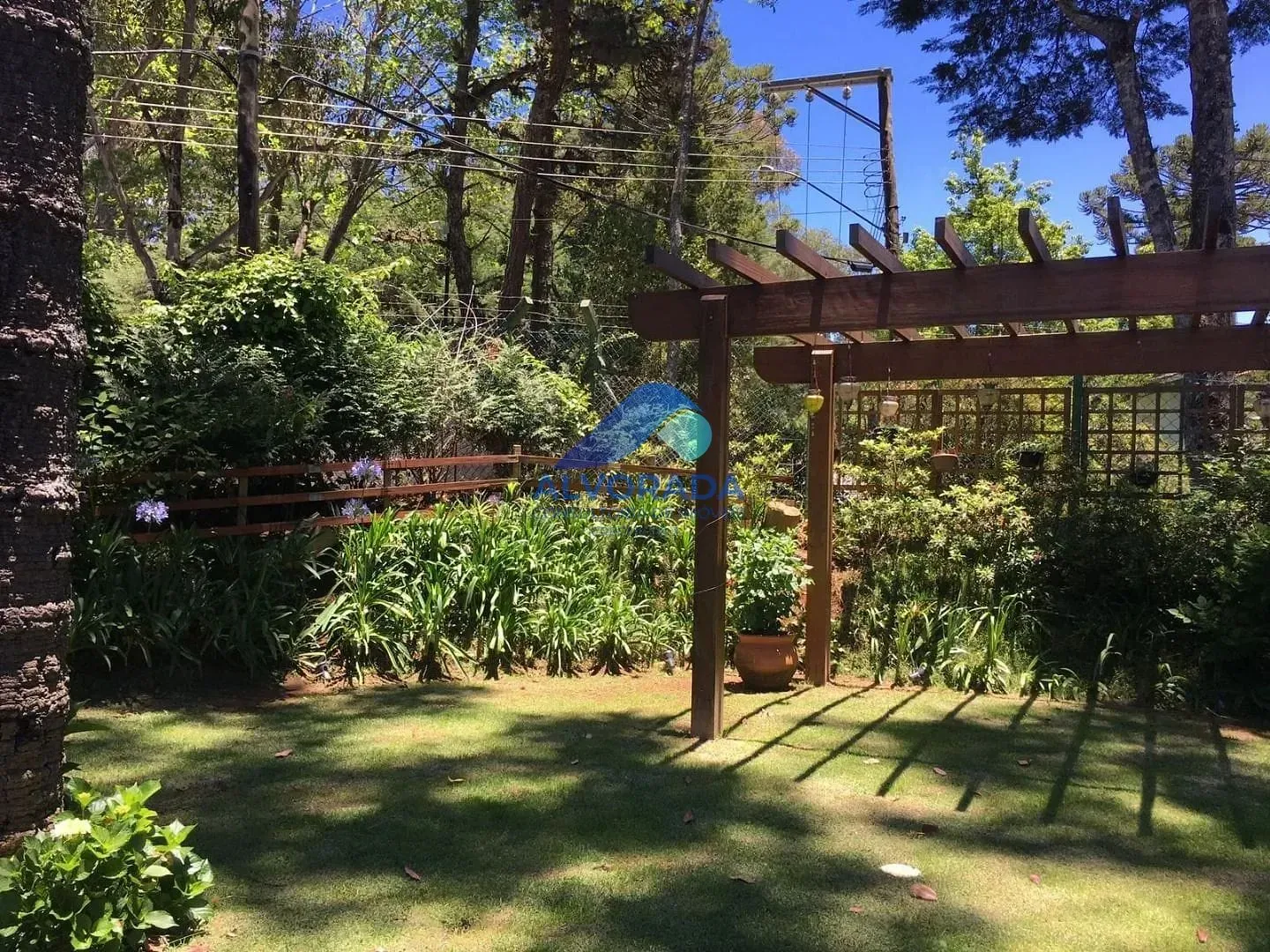Casa, 3 quartos, 240 m² - Foto 3