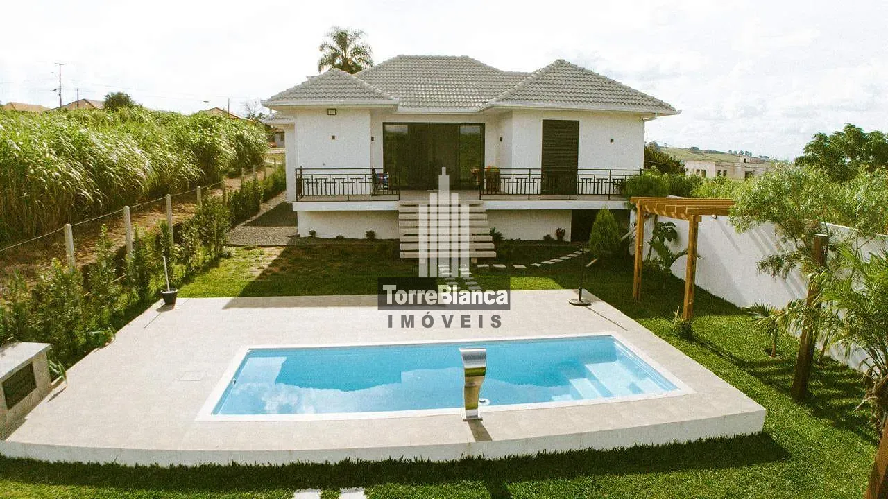 Casa, 3 quartos, 132 m² - Foto 1