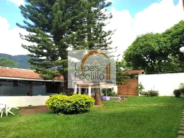 Casa com 1730m² 5 quartos e 6 banheiros, à venda, no bairro Jardim Maristela em Atibaia