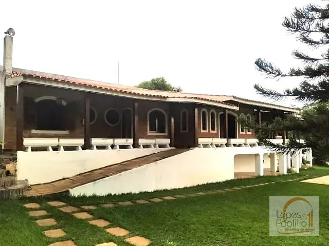Casa com 1730m² 5 quartos e 6 banheiros, à venda, no bairro Jardim Maristela em Atibaia
