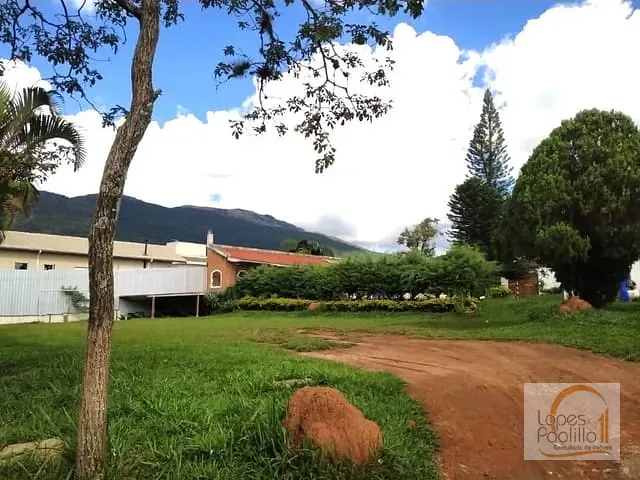 Casa com 1730m² 5 quartos e 6 banheiros, à venda, no bairro Jardim Maristela em Atibaia