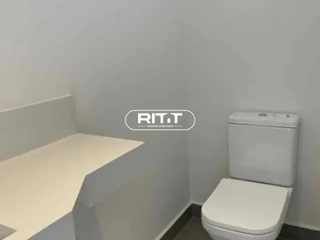 Casa com 300m² 3 quartos e 5 banheiros, à venda, no bairro Parque Brasil 500 em Paulínia