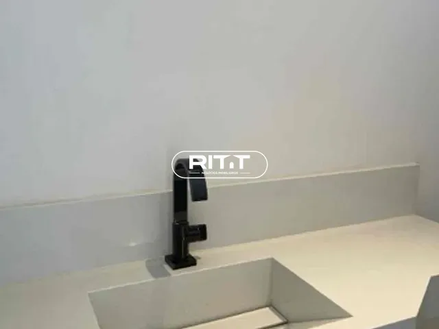 Casa com 300m² 3 quartos e 5 banheiros, à venda, no bairro Parque Brasil 500 em Paulínia