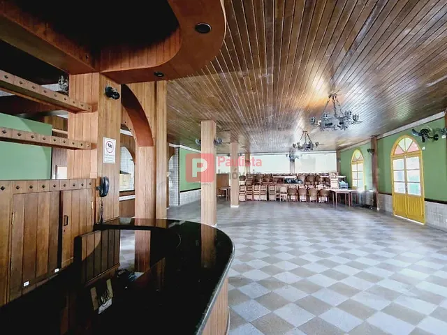 Casa com 1368m², à venda, no bairro Brooklin Paulista em São Paulo