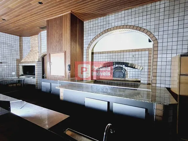 Casa com 1368m², à venda, no bairro Brooklin Paulista em São Paulo
