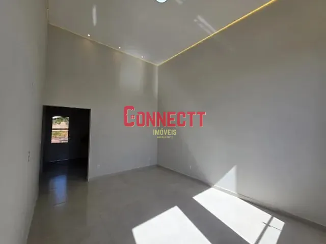 Casa com 300m² 2 quartos e 2 banheiros, à venda, no bairro Parque dos Flamboyans em Ribeirão Preto