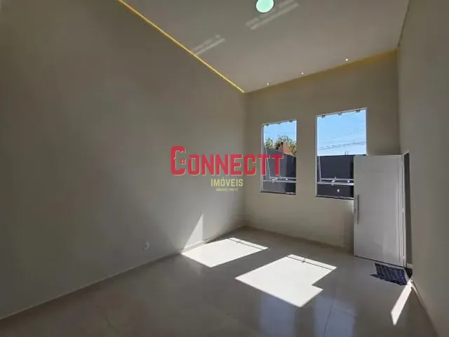 Casa com 300m² 2 quartos e 2 banheiros, à venda, no bairro Parque dos Flamboyans em Ribeirão Preto