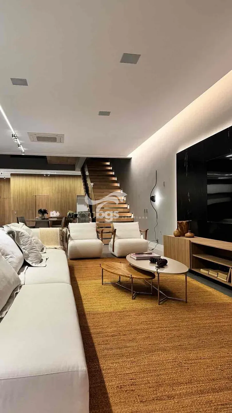 Casa, 5 quartos, 1030 m² - Foto 4