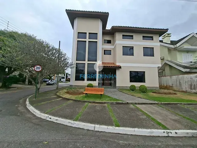 Casa 5 quartos e 6 banheiros, à venda, no bairro Urbanova III em São José dos Campos
