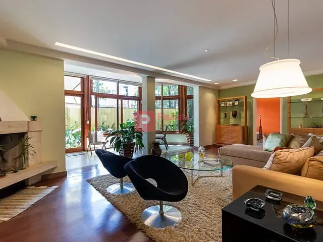Casa 4 quartos e 5 banheiros, à venda, no bairro Jardim Prudência em São Paulo
