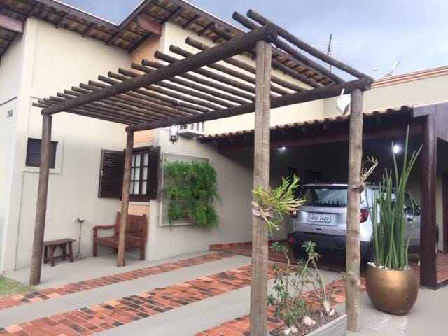 Foto do Casa - Casa com 3 dormitórios à venda, 300 m² por R$ 750.000,00 - Vila Celeste - Uberaba/MG | ZUCATO IMOBILIARIA LTDA
