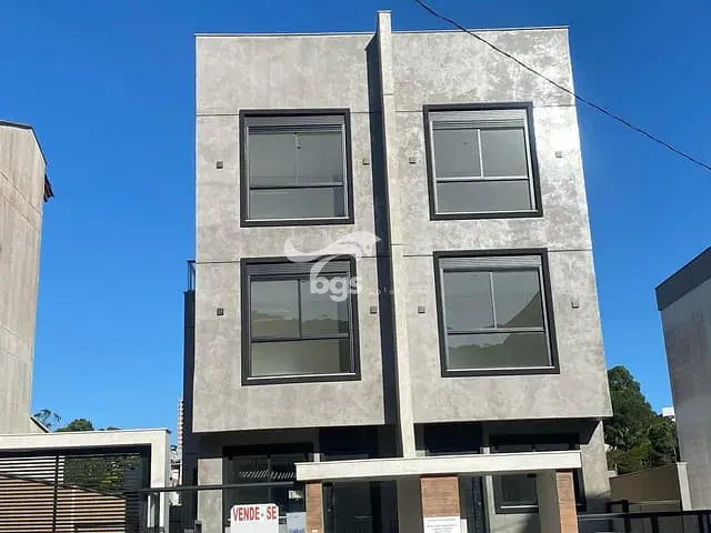 Casa com 363m² 3 quartos e 4 banheiros, à venda, no bairro Ariribá em Balneário Camboriú