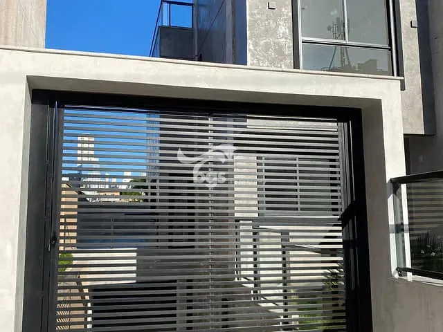Casa com 363m² 3 quartos e 4 banheiros, à venda, no bairro Ariribá em Balneário Camboriú