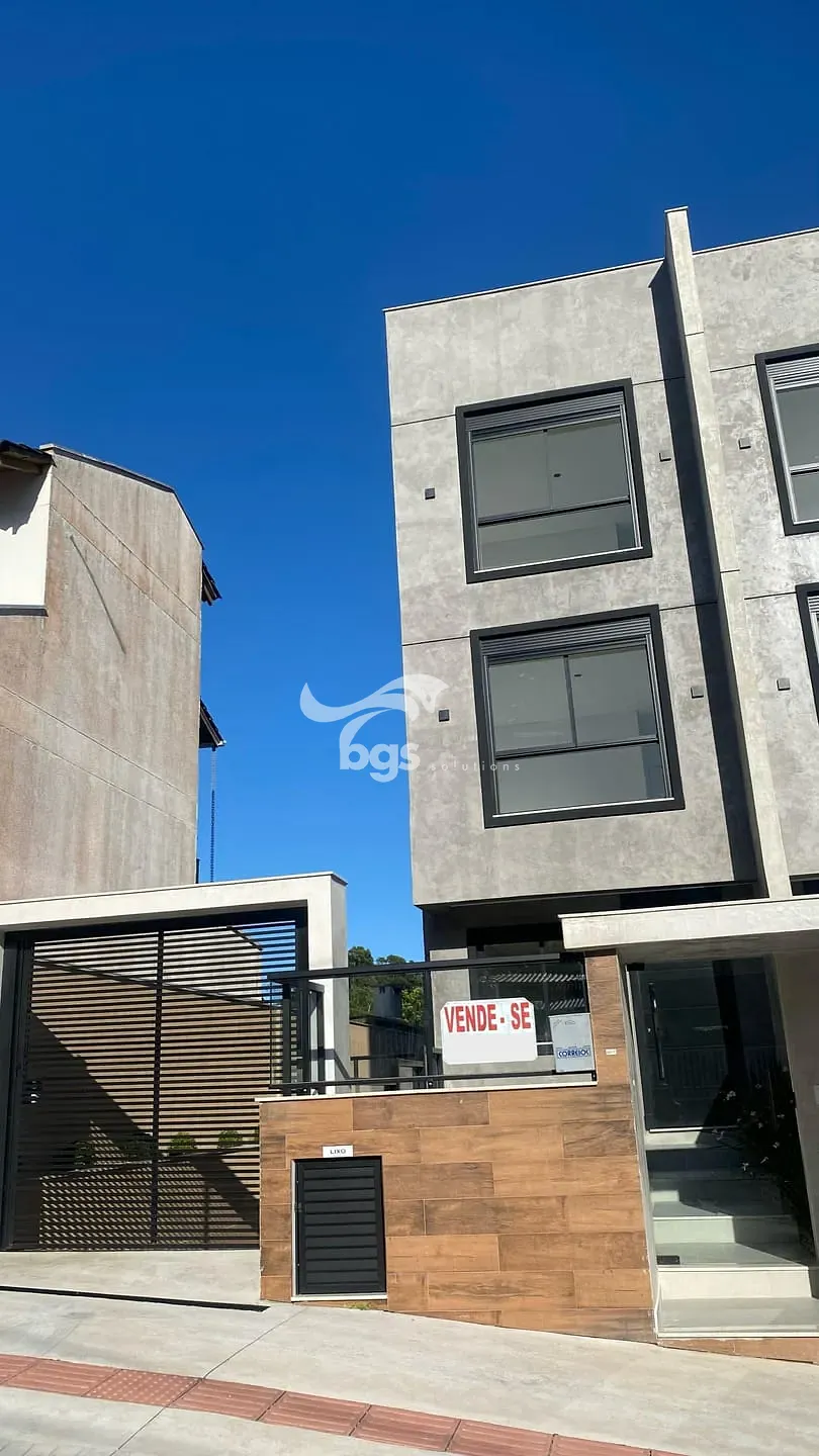 Casa, 3 quartos, 238 m² - Foto 2