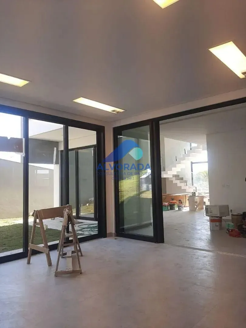 Casa, 4 quartos, 386 m² - Foto 1