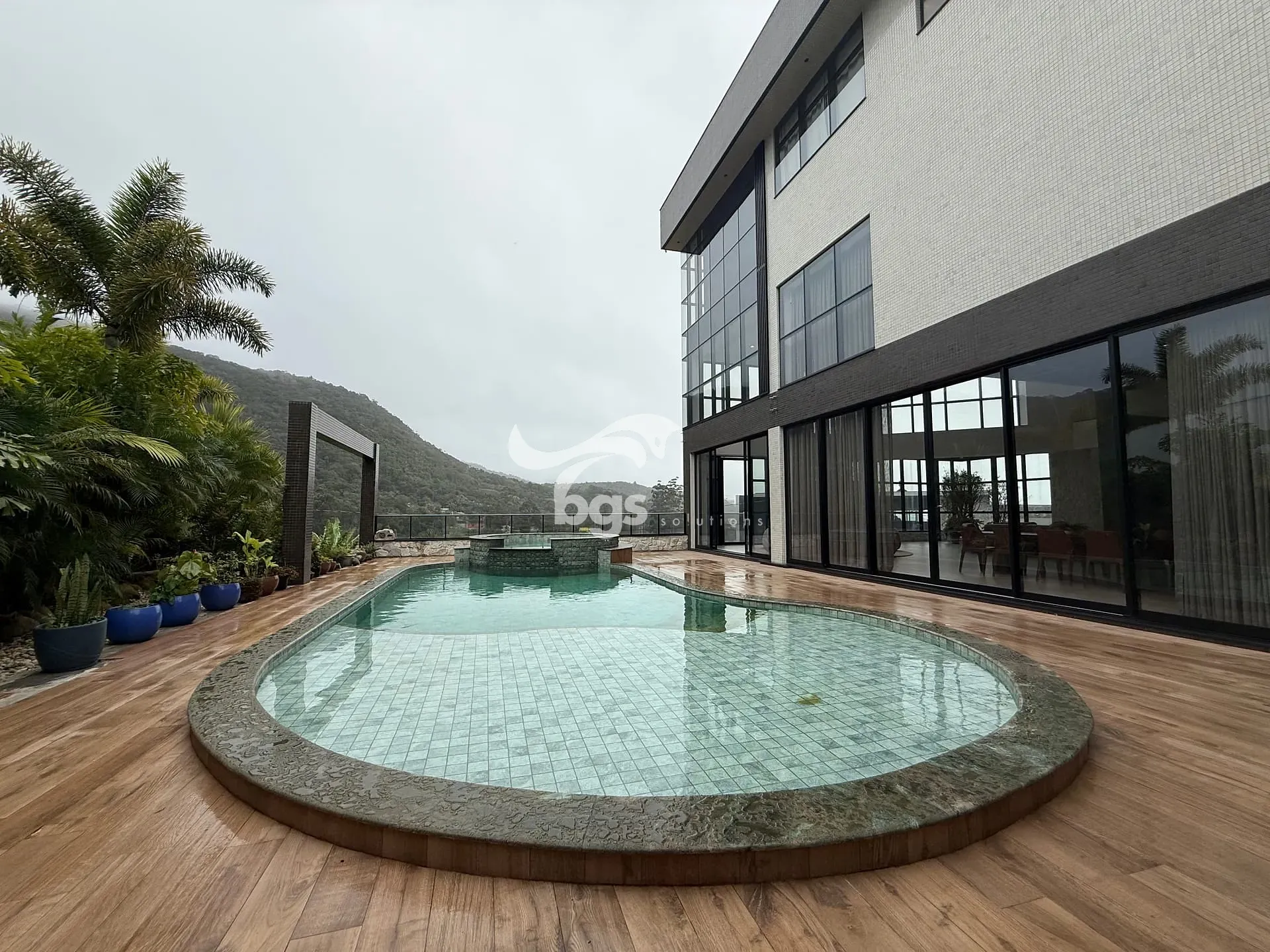 Casa, 6 quartos, 1745 m² - Foto 109
