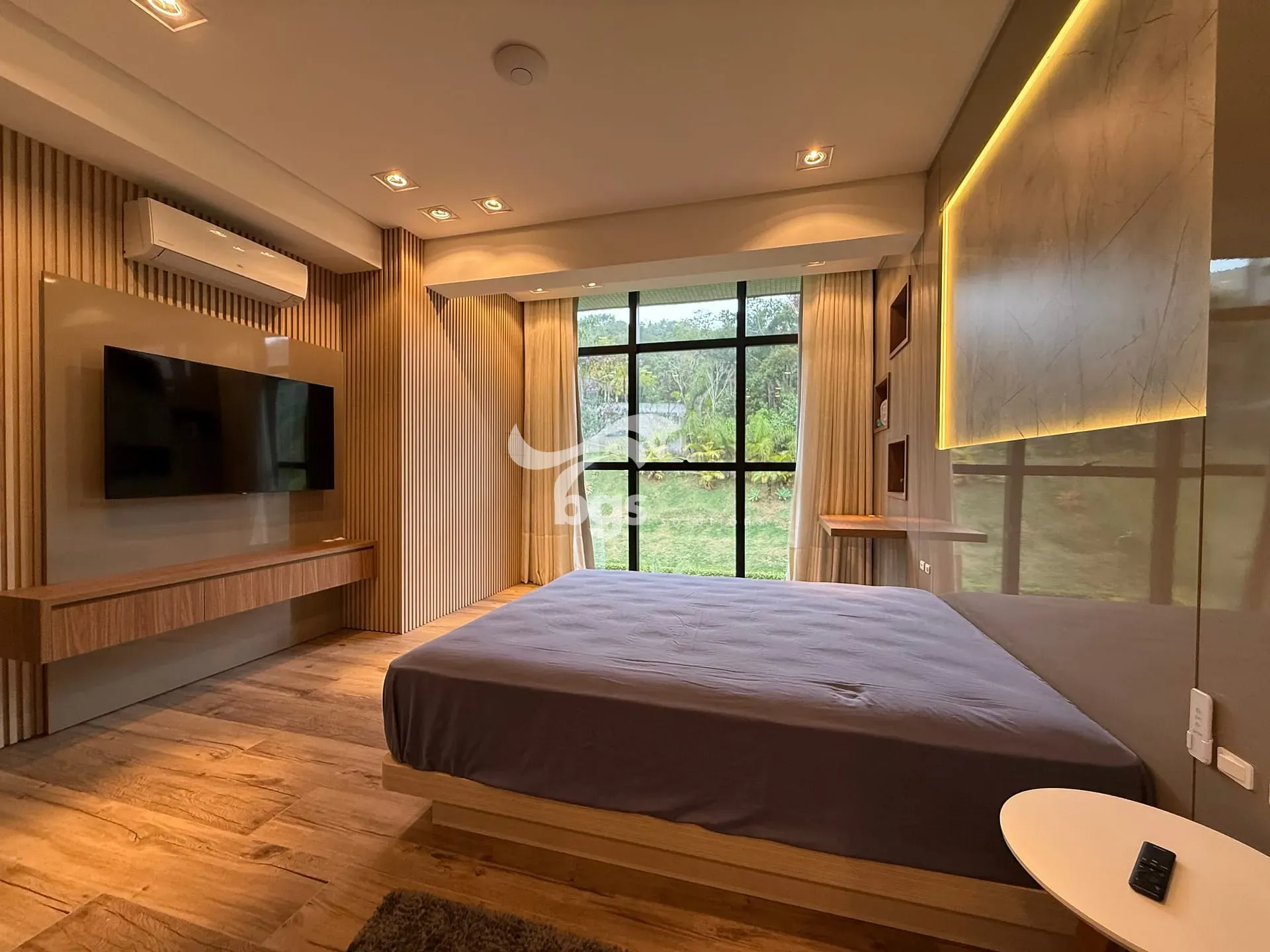 Casa, 6 quartos, 1745 m² - Foto 77