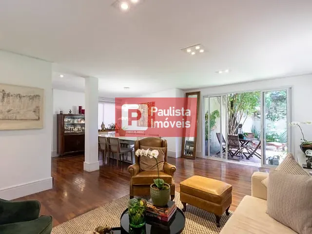 Casa com 250m² 3 quartos e 5 banheiros, à venda, no bairro Alto da Boa Vista em São Paulo